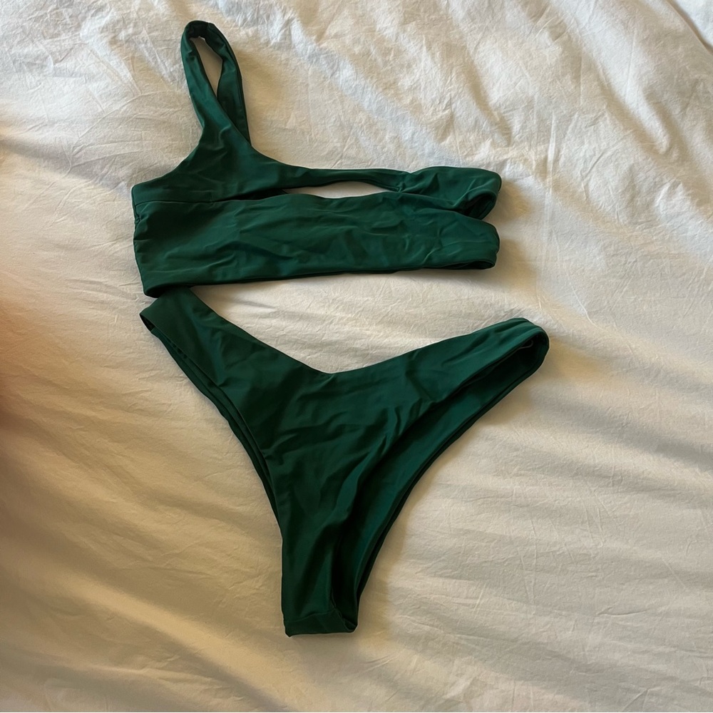 Green one shoulder bikini